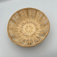 Load image into Gallery viewer, Wicker hamper basket 1 piece
